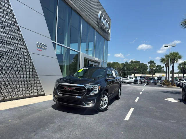 2022 GMC Terrain SLE FWD photo