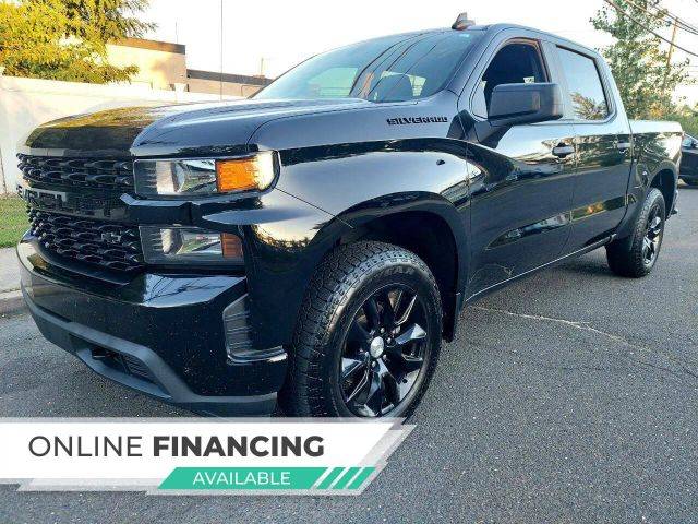 2022 Chevrolet Silverado 1500 Custom 4WD photo