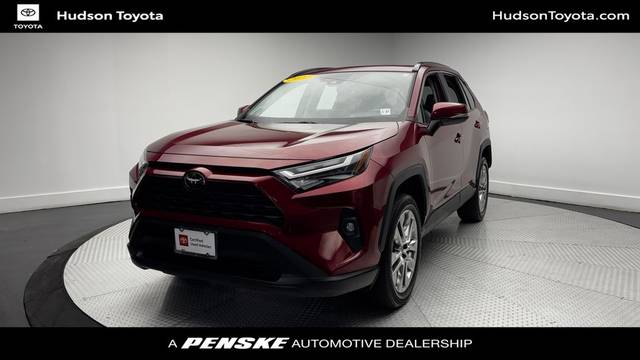 2022 Toyota RAV4 XLE Premium AWD photo