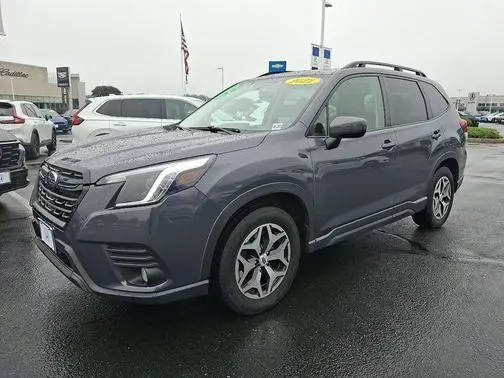 2022 Subaru Forester Premium AWD photo