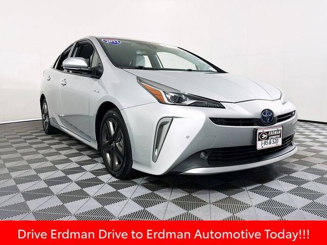 2022 Toyota Prius XLE FWD photo