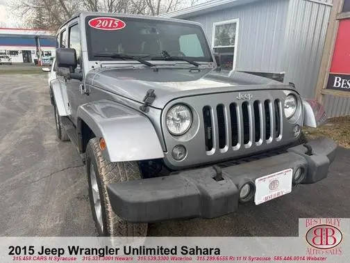 2015 Jeep Wrangler Unlimited Sahara 4WD photo