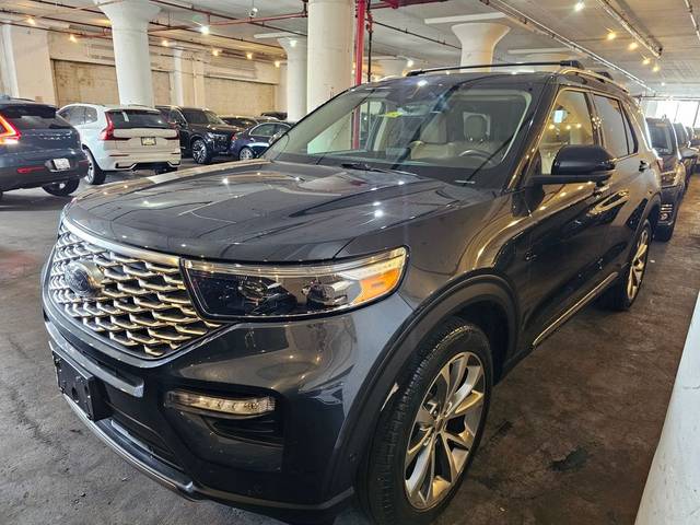 2022 Ford Explorer Platinum 4WD photo