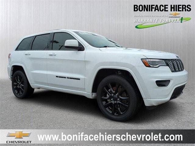 2022 Jeep Grand Cherokee Laredo X RWD photo