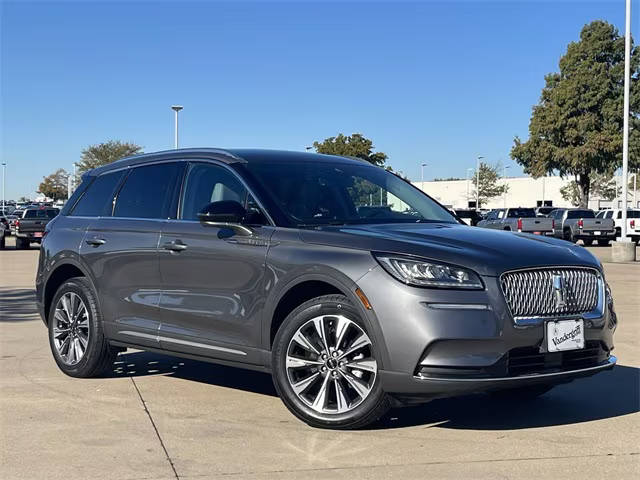 2022 Lincoln Corsair Reserve FWD photo