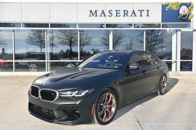 2022 BMW M5 CS AWD photo