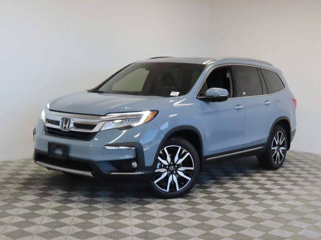 2022 Honda Pilot Touring 8-Passenger FWD photo