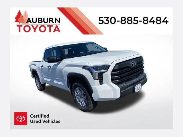 2022 Toyota Tundra SR5 4WD photo