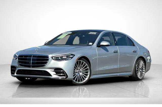 2022 Mercedes-Benz S-Class S 580 AWD photo