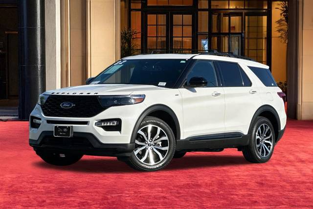 2022 Ford Explorer ST-Line 4WD photo
