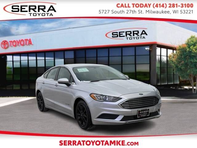 2017 Ford Fusion Hybrid SE FWD photo