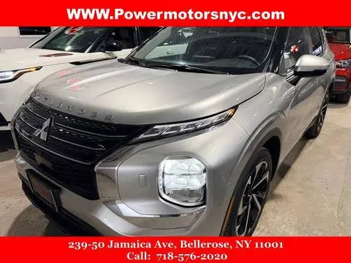 2022 Mitsubishi Outlander ES 4WD photo
