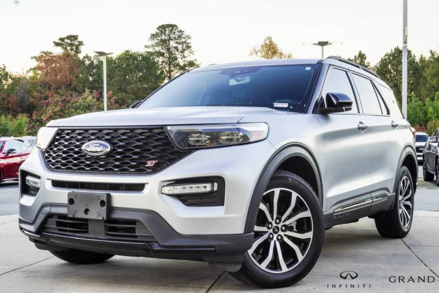 2022 Ford Explorer ST 4WD photo