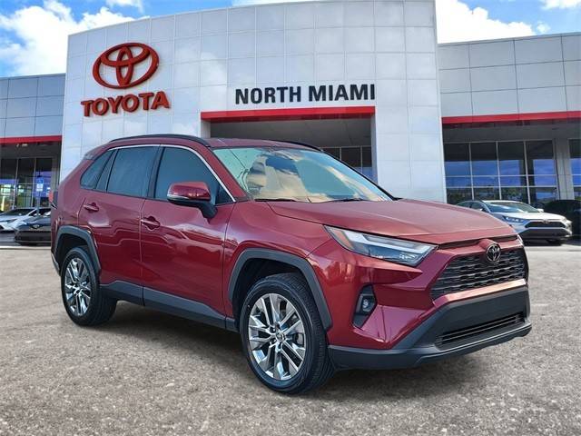 2022 Toyota RAV4 XLE Premium FWD photo