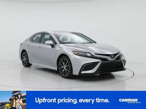 2022 Toyota Camry SE FWD photo