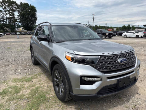 2022 Ford Explorer XLT 4WD photo
