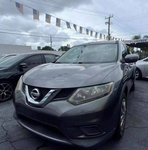 2015 Nissan Rogue S FWD photo