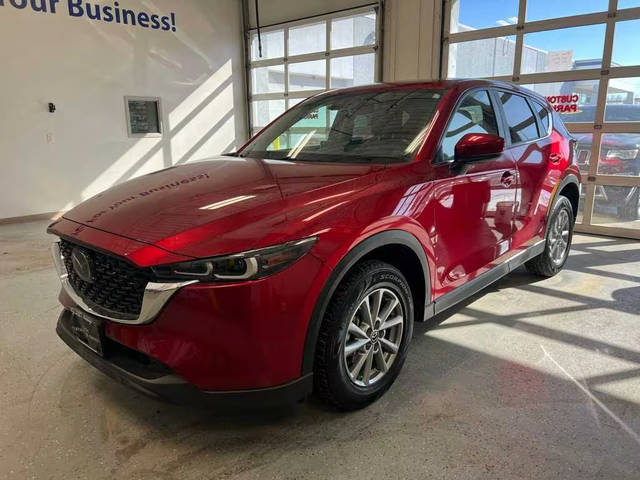 2022 Mazda CX-5 2.5 S Preferred Package AWD photo