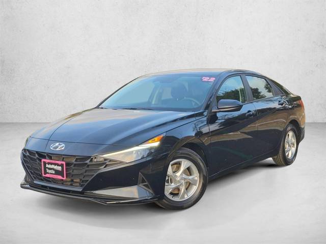 2022 Hyundai Elantra SE FWD photo