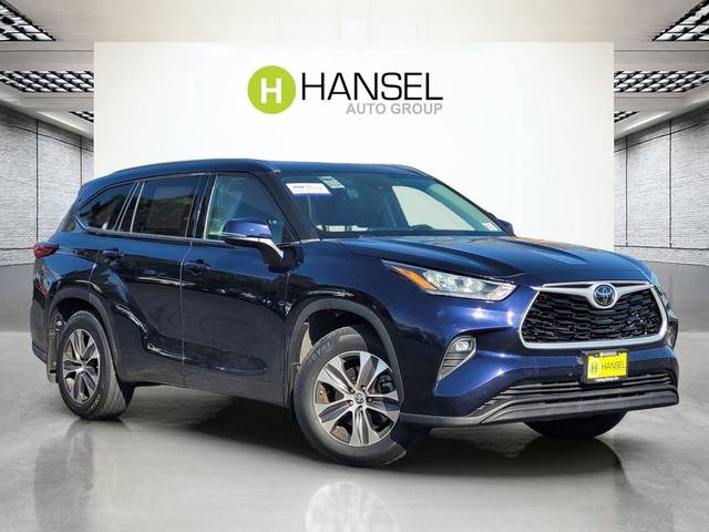 2020 Toyota Highlander XLE AWD photo