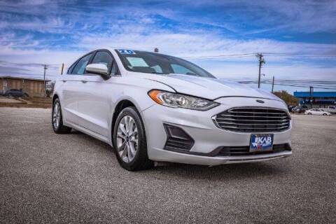 2020 Ford Fusion SE FWD photo