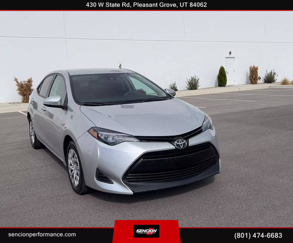 2019 Toyota Corolla LE FWD photo