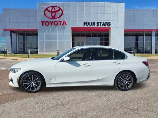 2022 BMW 3 Series 330i RWD photo