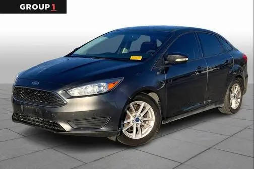 2015 Ford Focus SE FWD photo