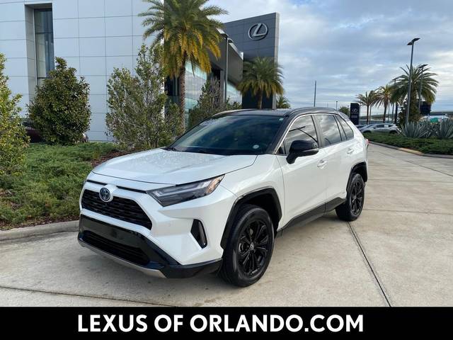 2022 Toyota RAV4 Hybrid XSE AWD photo