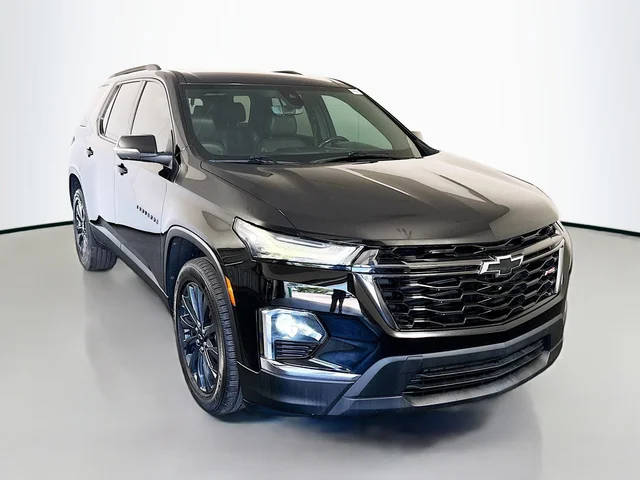 2022 Chevrolet Traverse RS FWD photo