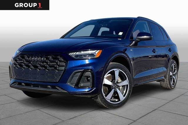 2022 Audi Q5 S line Prestige AWD photo