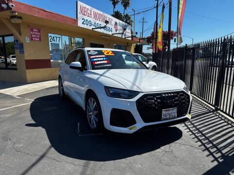 2022 Audi Q5 S line Premium Plus AWD photo