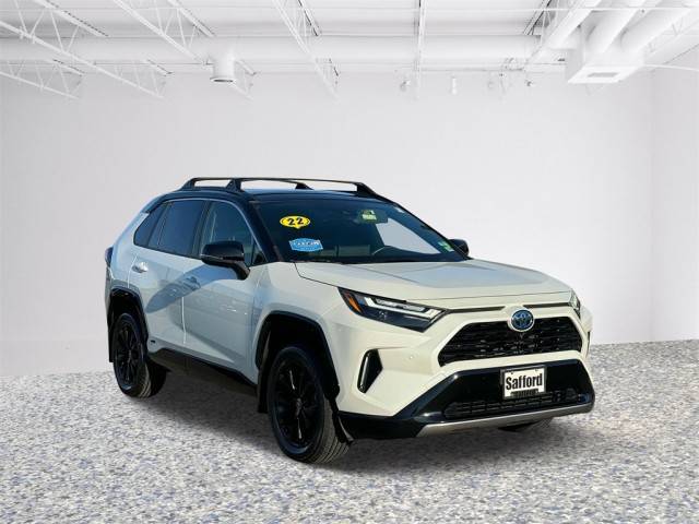 2022 Toyota RAV4 Hybrid XSE AWD photo