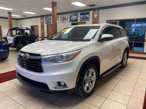 2016 Toyota Highlander Limited FWD photo