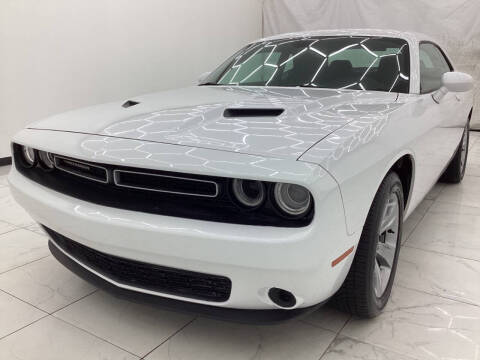 2019 Dodge Challenger SXT RWD photo