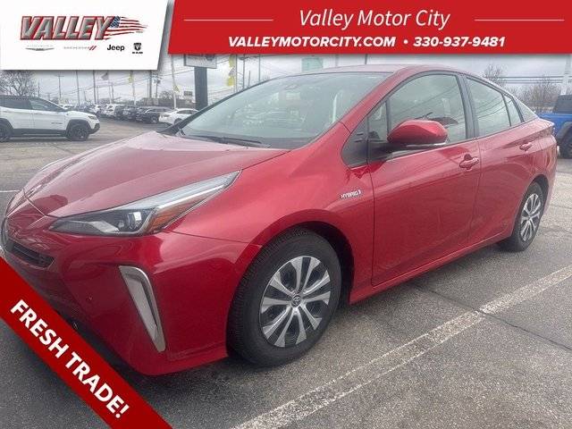 2022 Toyota Prius LE AWD photo