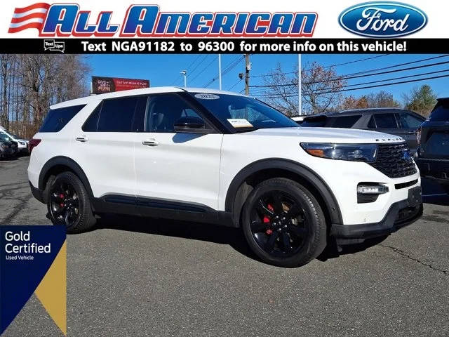 2022 Ford Explorer ST 4WD photo