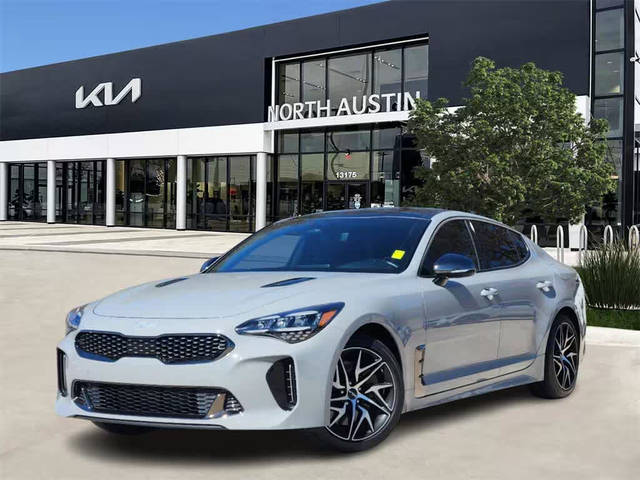 2022 Kia Stinger GT-Line RWD photo