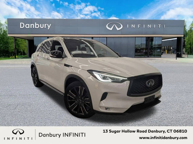 2022 Infiniti QX50 LUXE AWD photo