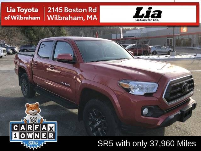 2022 Toyota Tacoma SR5 4WD photo