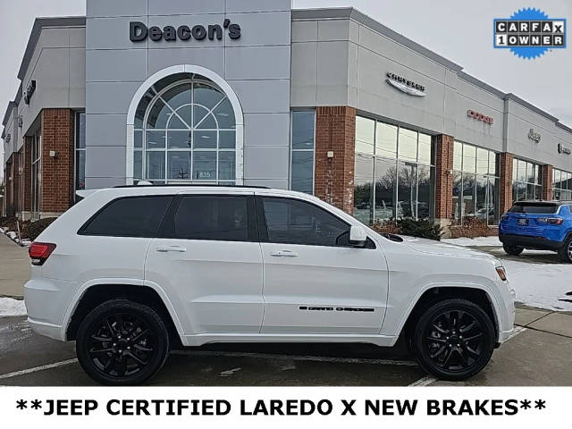 2022 Jeep Grand Cherokee Laredo X 4WD photo