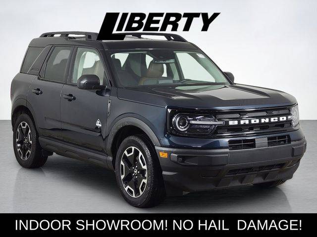 2022 Ford Bronco Sport Outer Banks 4WD photo
