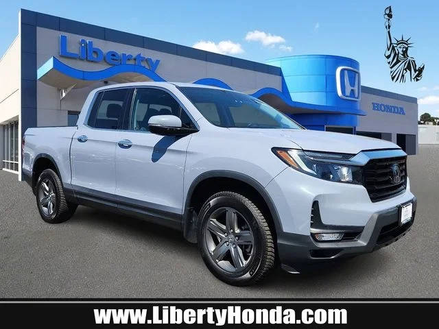 2022 Honda Ridgeline RTL-E AWD photo