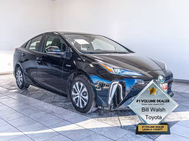 2022 Toyota Prius LE AWD photo