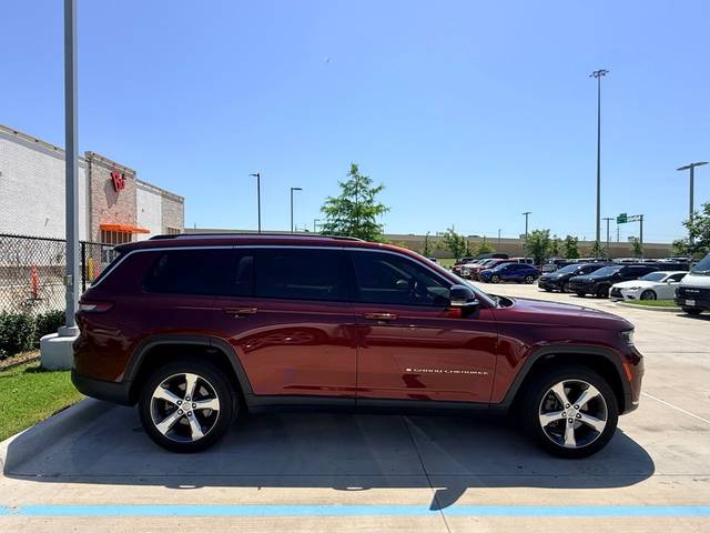 2022 Jeep Grand Cherokee L Limited 4WD photo