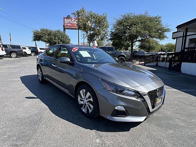 2022 Nissan Altima 2.5 S FWD photo