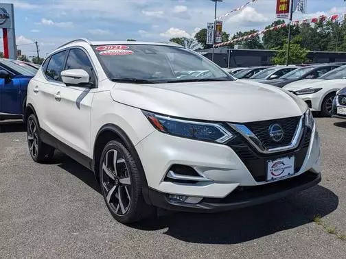 2021 Nissan Rogue Sport SL AWD photo