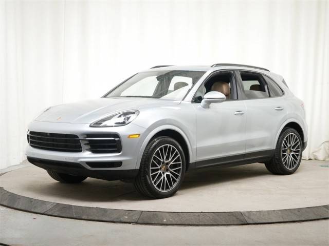 2022 Porsche Cayenne  AWD photo