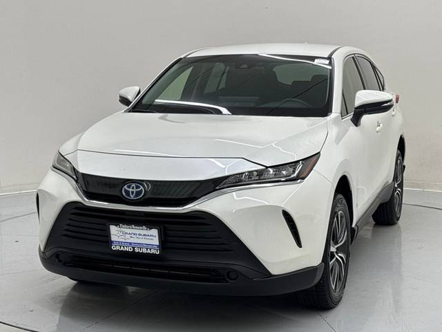 2022 Toyota Venza LE AWD photo