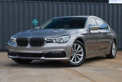 2018 BMW 7 Series 740i RWD photo